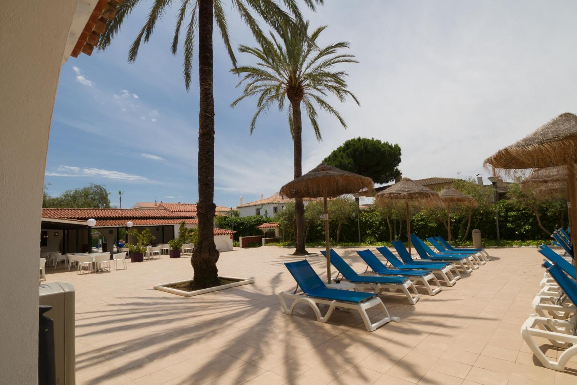 Готель Ibersol Playa Dorada Комарруга Екстер'єр фото