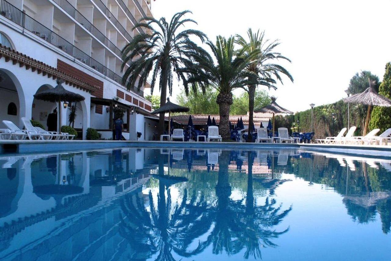 Готель Ibersol Playa Dorada Комарруга Екстер'єр фото